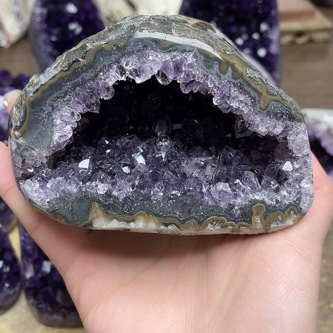 未镶嵌紫晶大型摆件（非配饰）