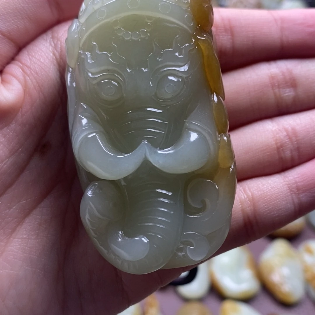 吊坠(不含链)未镶嵌和田玉（糖玉）君*原