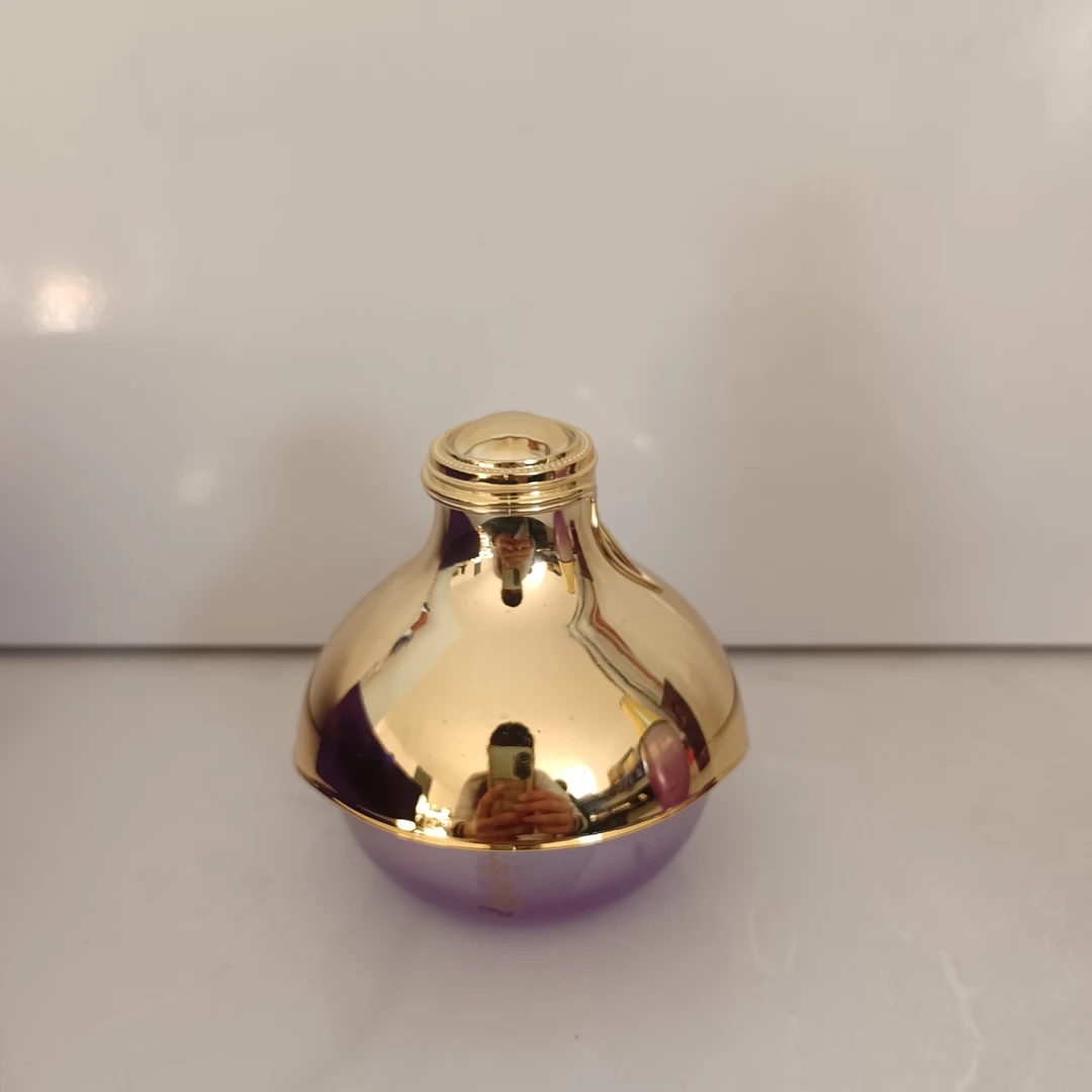 紫苏舒缓滋润面霜（裸装发亏钱不退换）