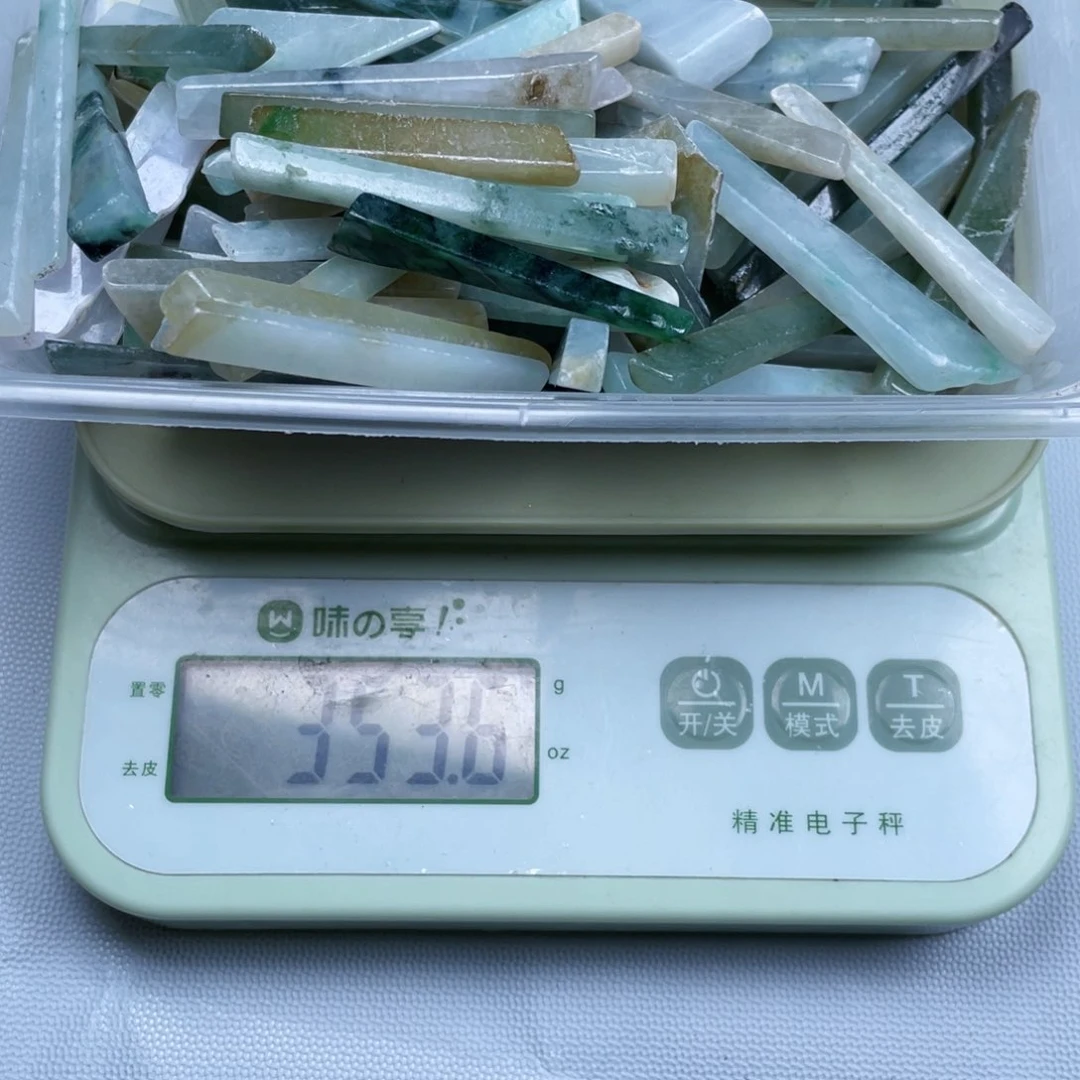 翡翠颈饰未镶嵌日**前翡翠19