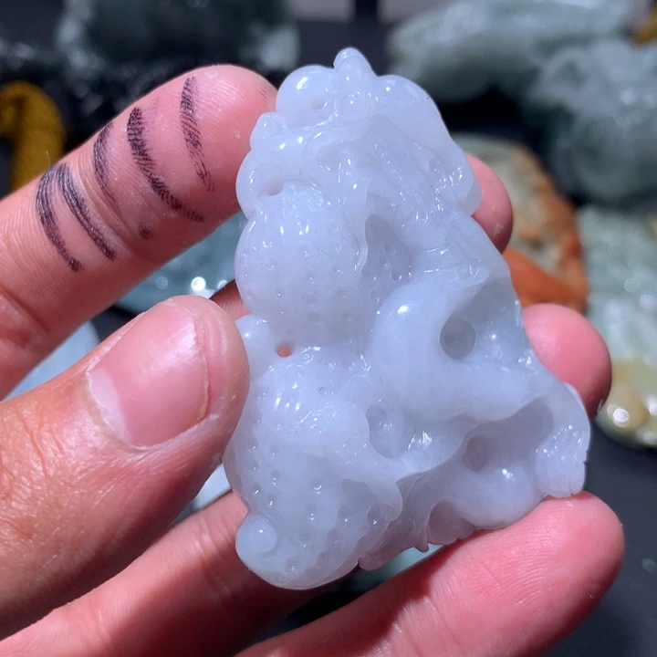 翡翠未镶嵌颈饰保真天然a货翡翠