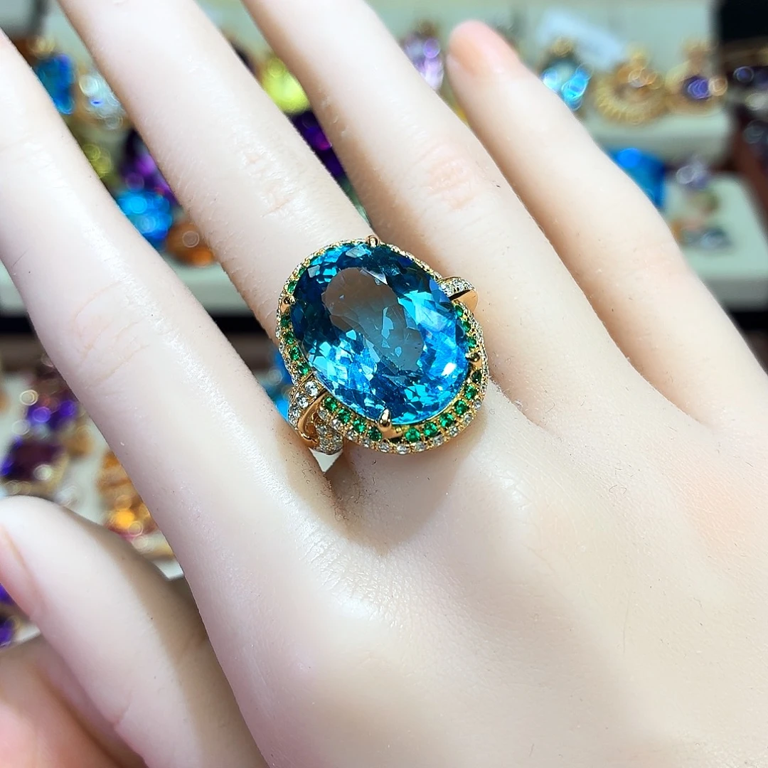 银S925镶嵌托帕石戒指