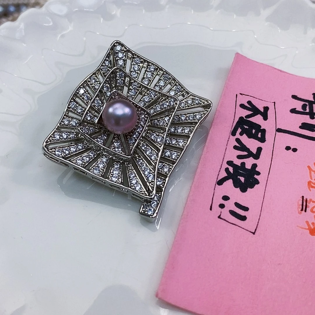 淡水珍珠胸针未镶嵌