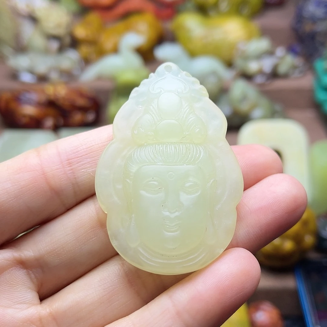 白玉菩提吊坠19。。