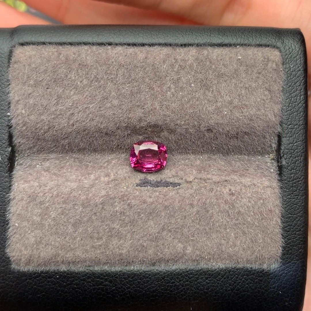 裸石尖晶石0.975ct