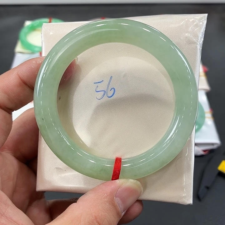 翡翠未镶嵌手镯天然翡翠手镯18号