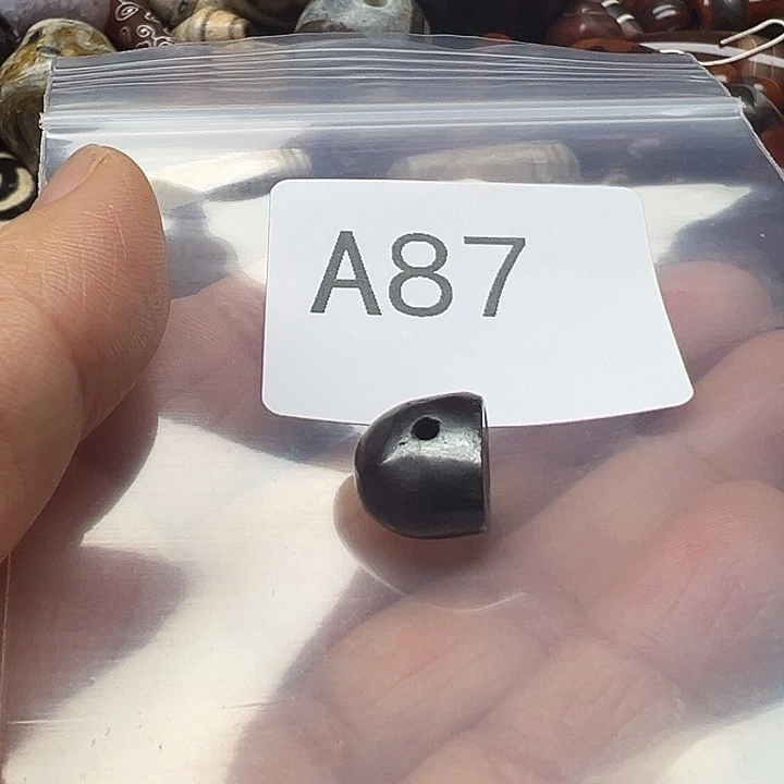 自***地玛瑙/玉髓未镶嵌手链