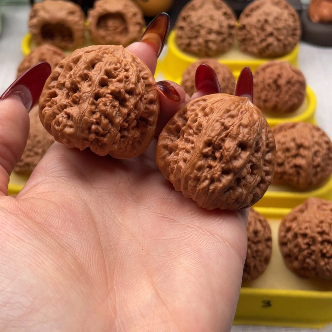 把件文玩核桃40平谷凹底