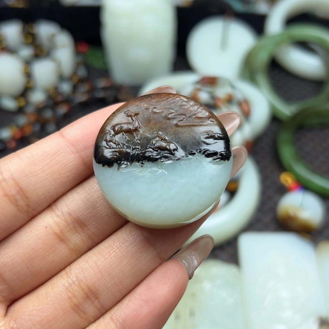 和田玉吊坠未镶嵌