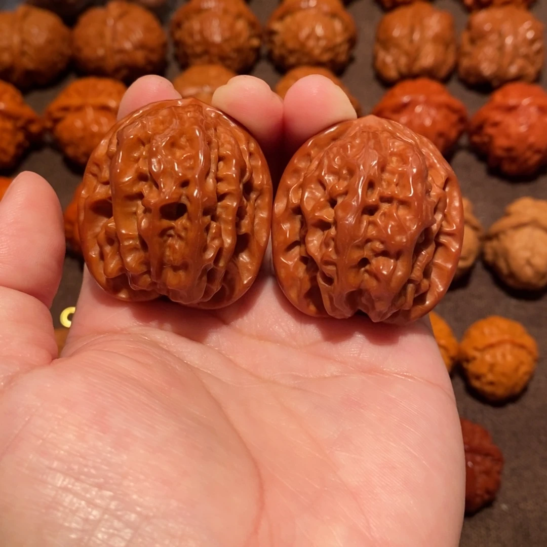 文玩核桃吊坠37磐石（骨质，皮质，手感超好）0948