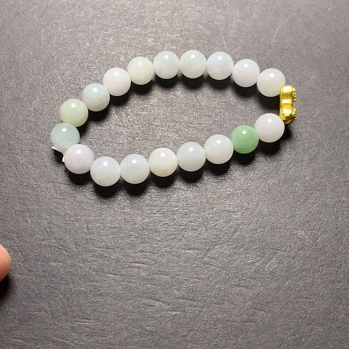 颈饰未镶嵌翡翠卡8