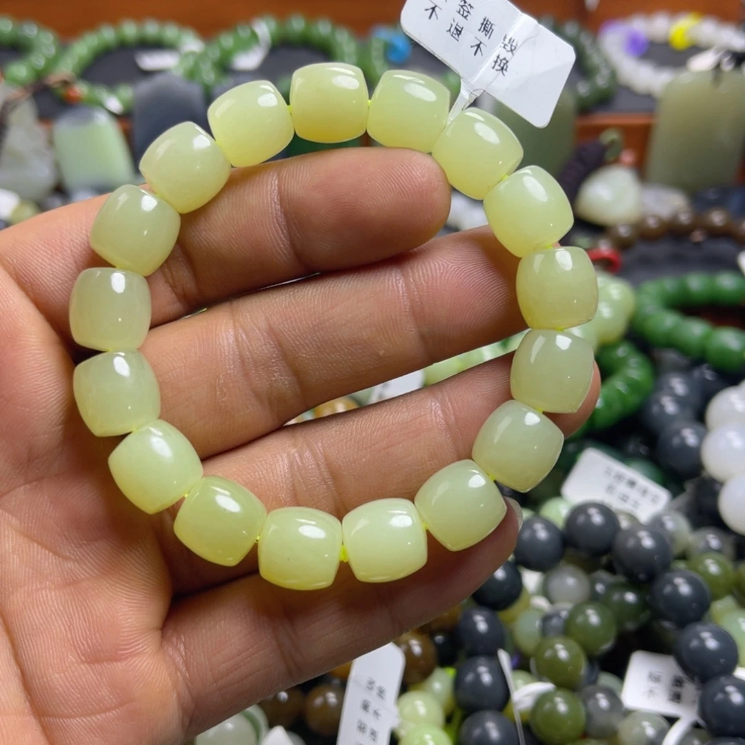 和田玉未镶嵌手链