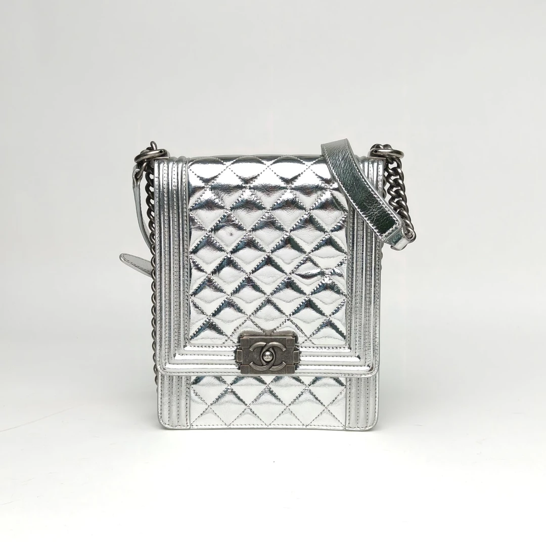 95新 Chanel/香奈儿 【双攀】Leboy 竖版 16cm 银色 27开