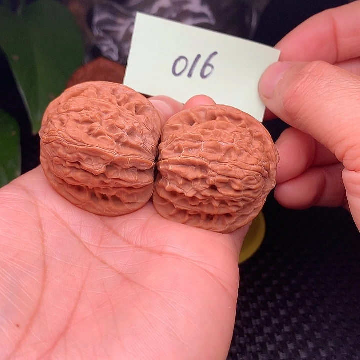 【闪购商品】把件文玩核桃39蝴蝶磨016