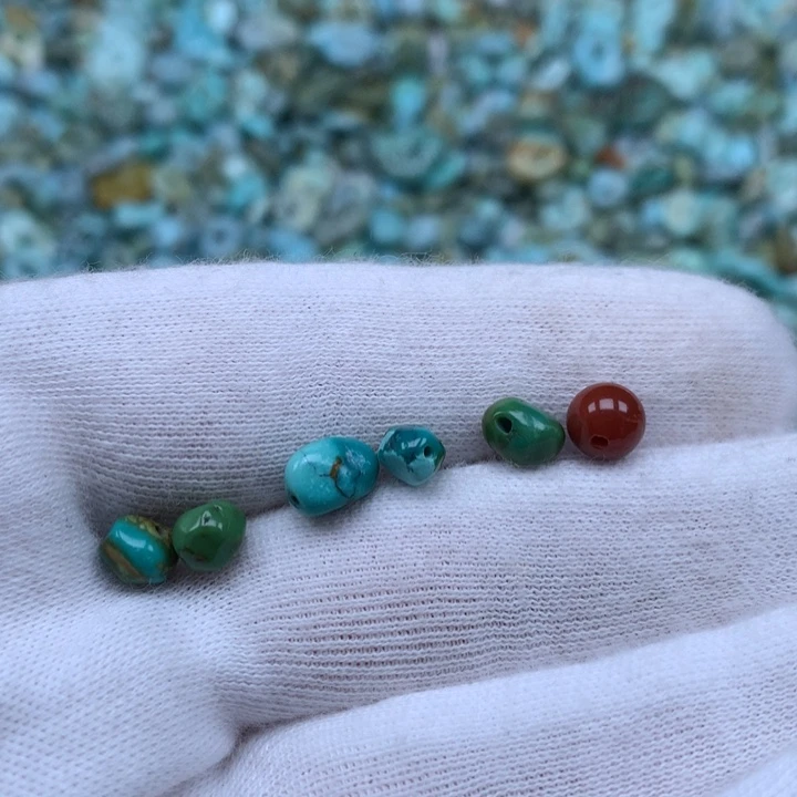 南红玛瑙未镶嵌珠宝奇石