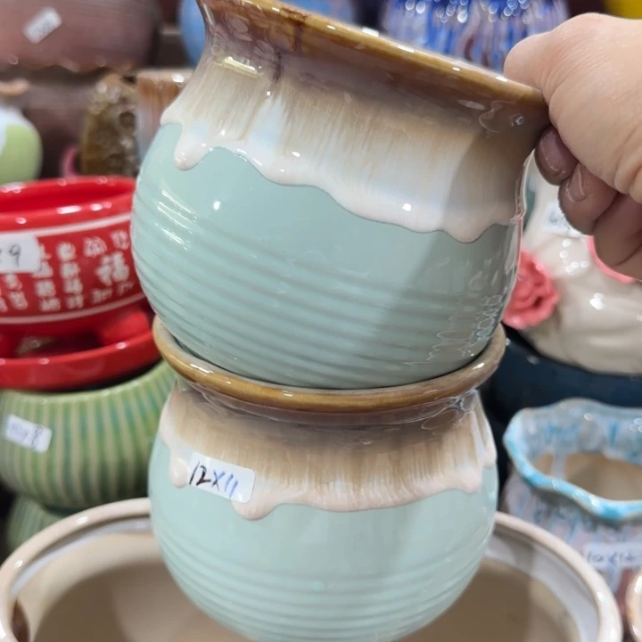 凑9块包邮，有孔，陶瓷花盆