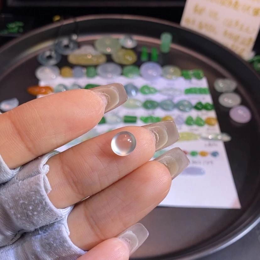 【闪购商品】翡翠挂件未镶嵌蛋面