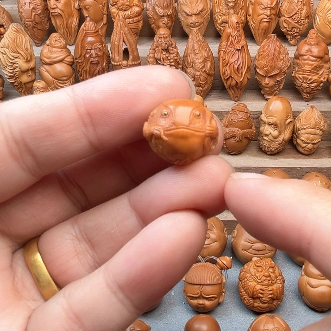 猴头核桃吊坠18金蟾福利