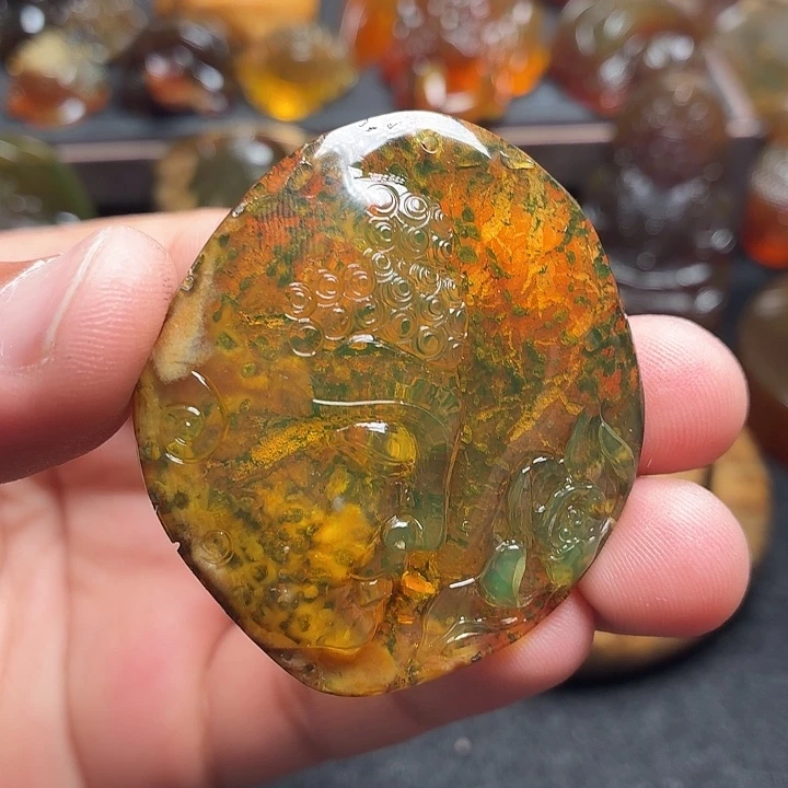 琥珀未镶嵌裸石19