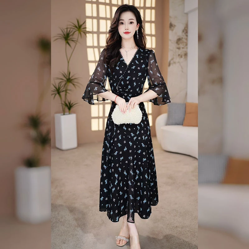 【千羽定制】碎花连衣裙2025年夏季新款洋气减龄收腰显瘦a字裙子