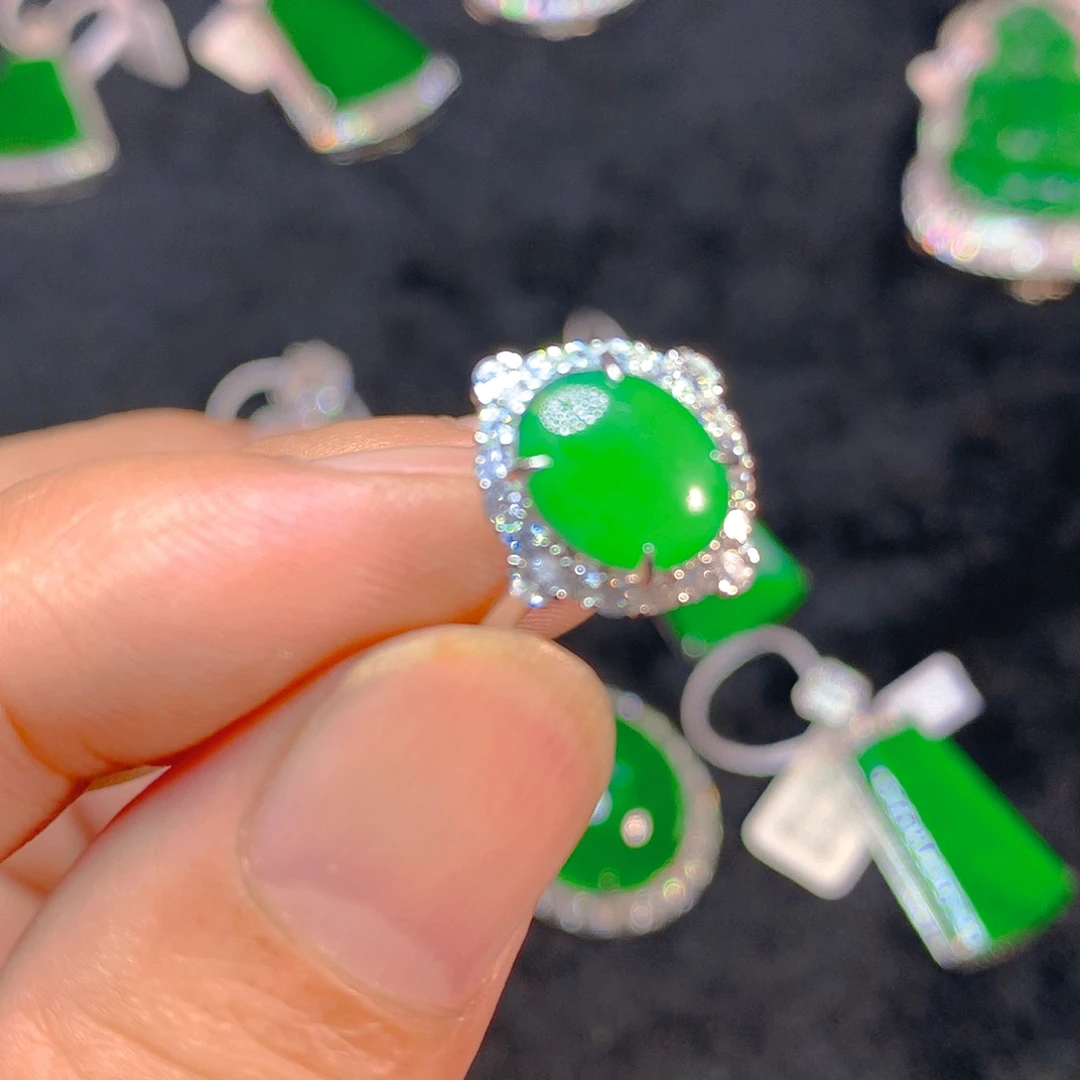 颈饰银S925镶嵌翡翠