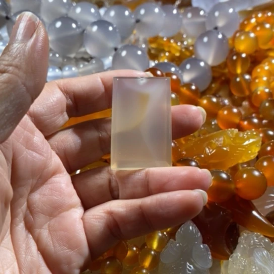 未镶嵌玛瑙吊坠玛瑙/玉髓