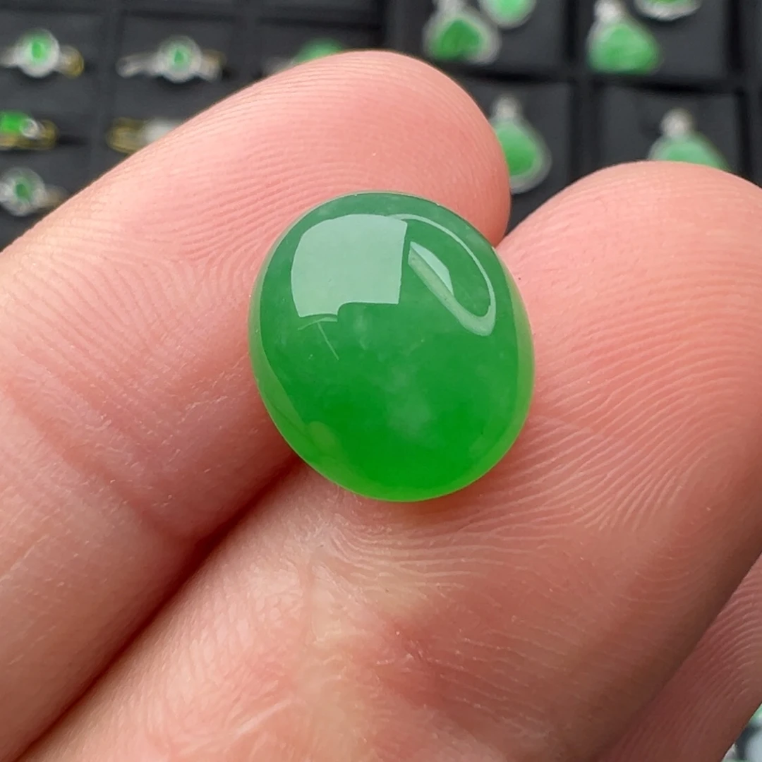 翡翠未镶嵌颈饰蛋面11