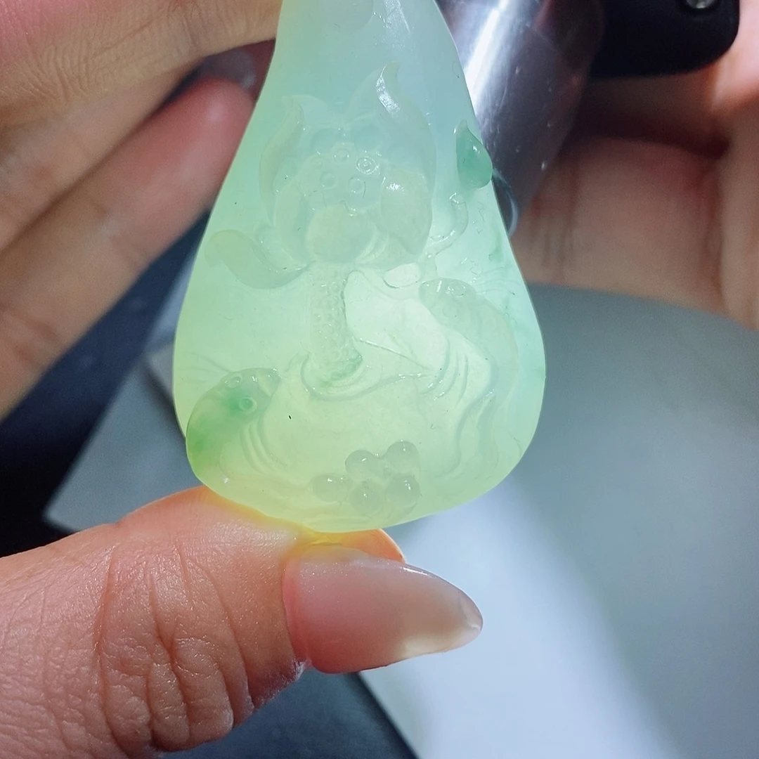 定制翡翠未镶嵌翡翠