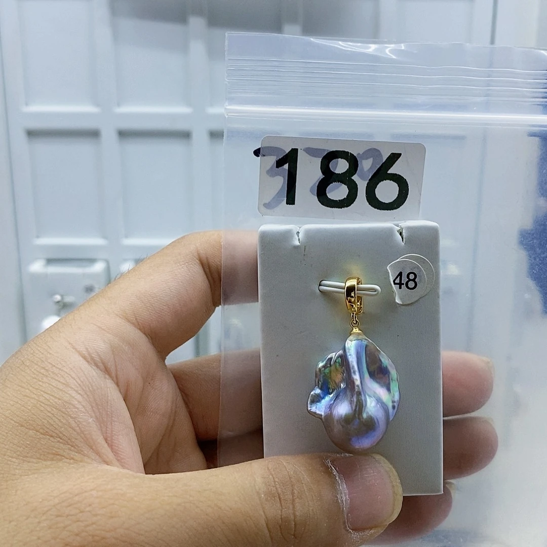 淡水珍珠合金颈饰