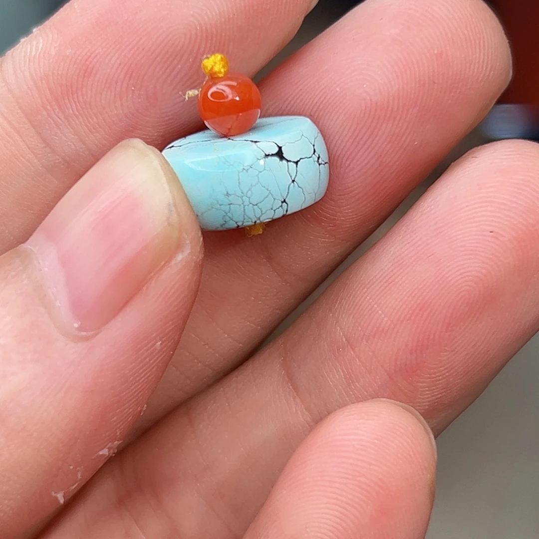 南红玛瑙未镶嵌珠宝奇石