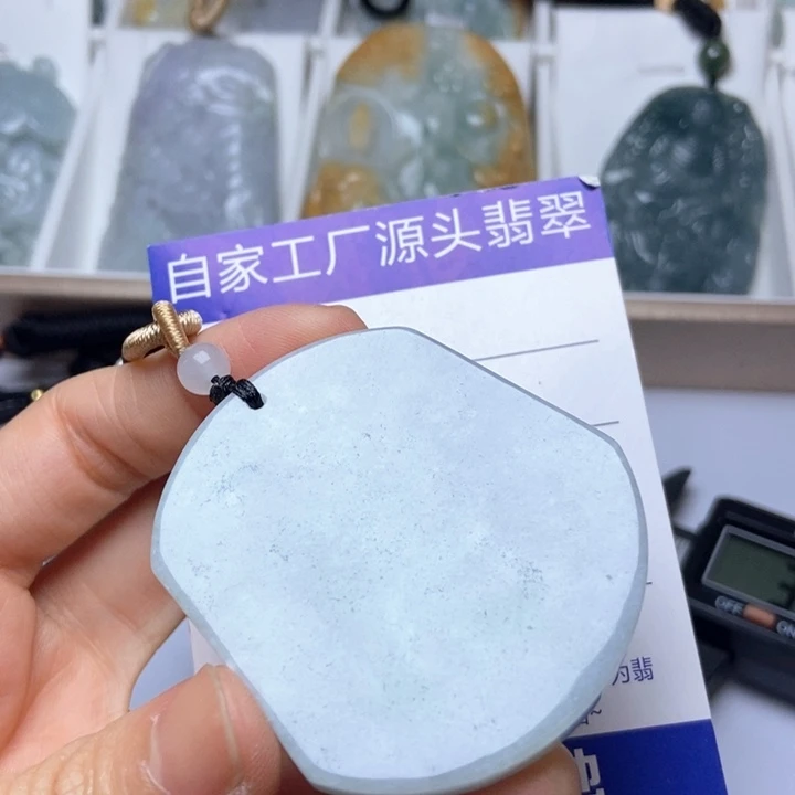 翡翠未镶嵌挂件翡翠