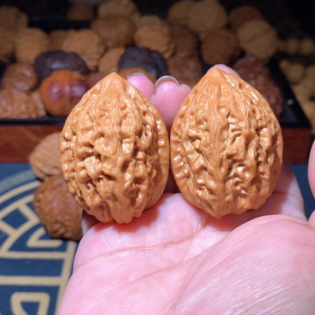 文玩核桃把件沈鸡35.5