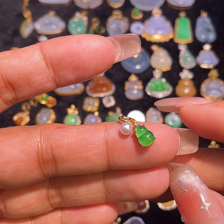 翡翠银S925镶嵌颈饰