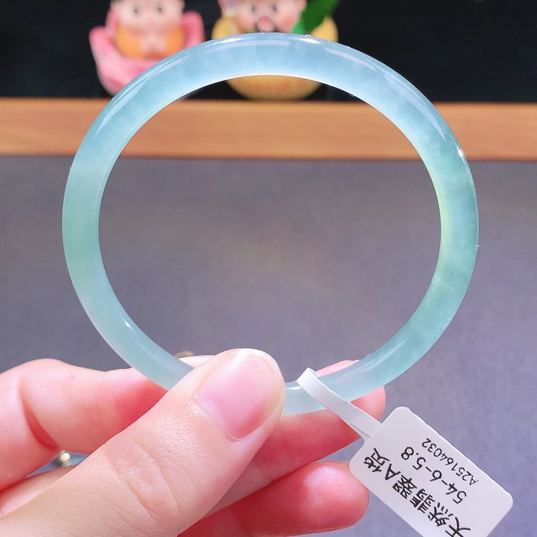翡翠未镶嵌手镯天然翡翠
