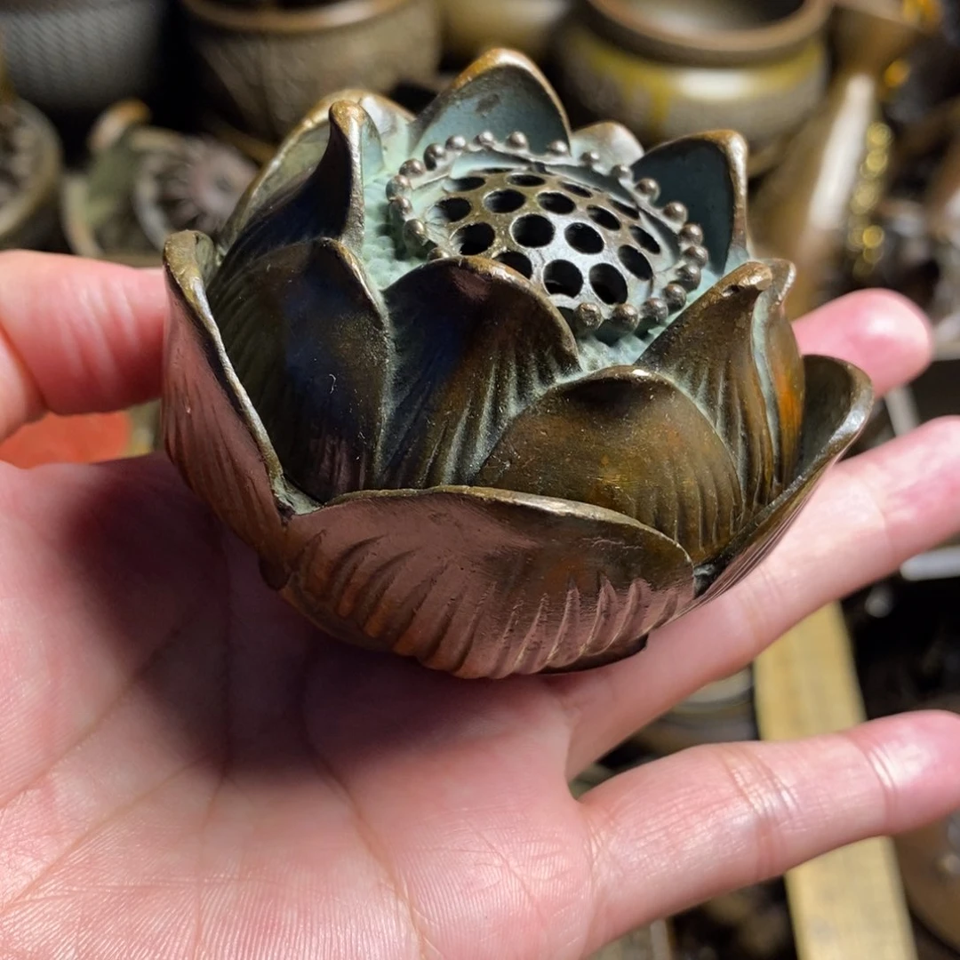 精美铜器做工精良