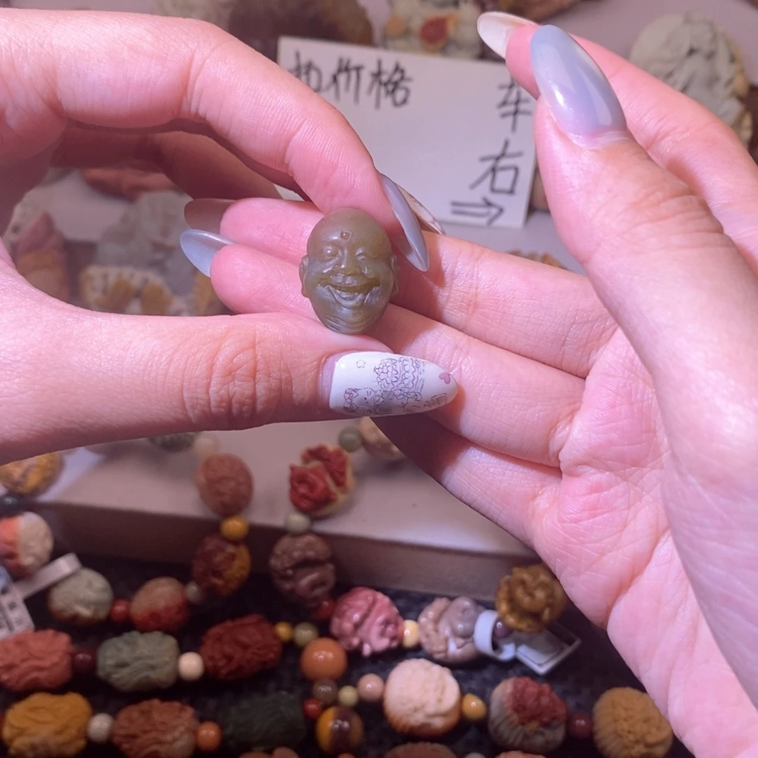 石英质玉（阿拉善玉）未镶嵌手链