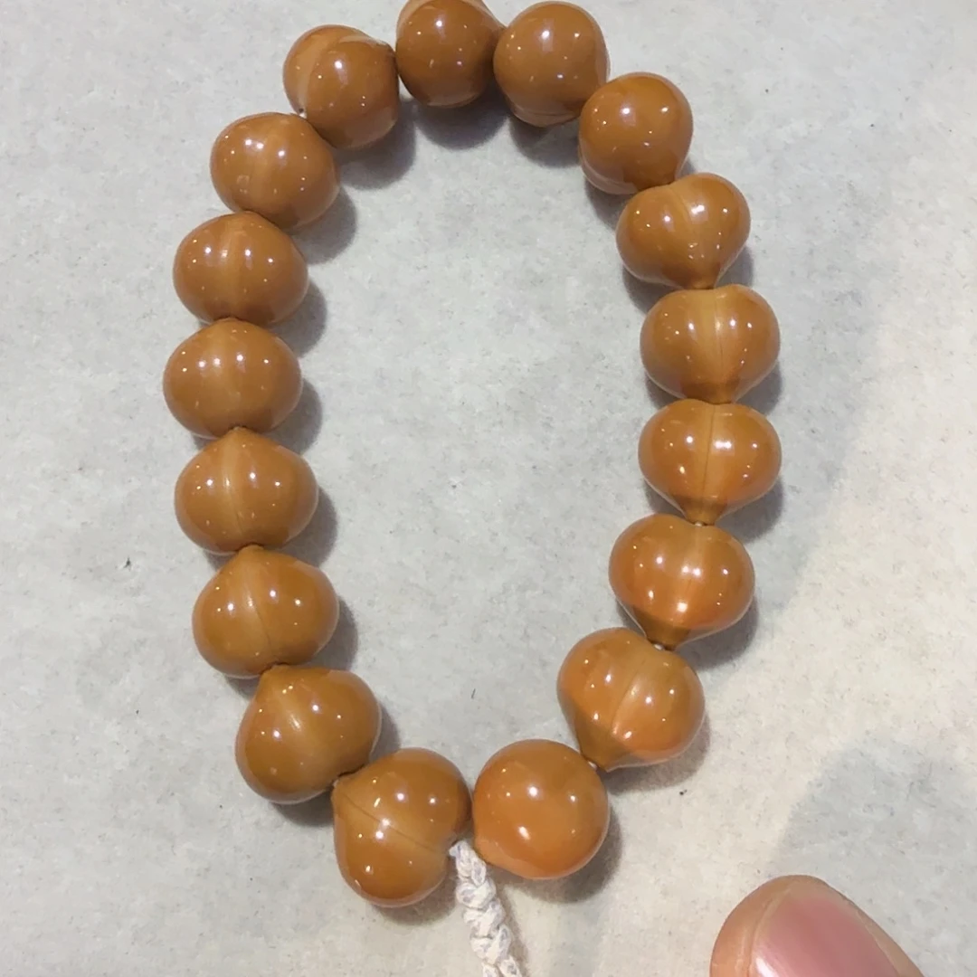 猴头核桃吊坠赵小丹手工16奶油屁桃