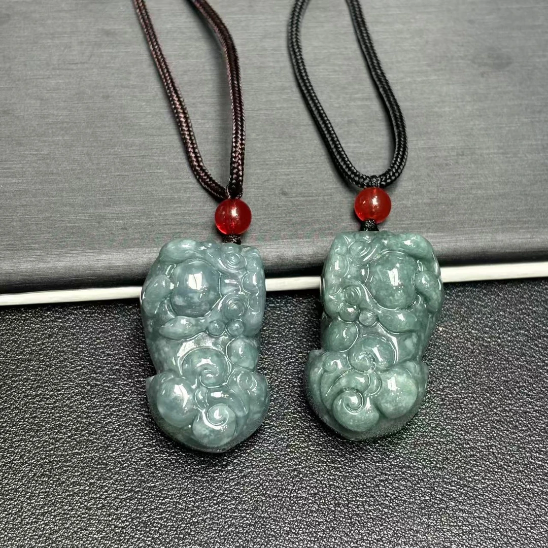 面面来财珠宝A5406-A货翡翠霸王貔貅吊坠-配绳-多样性发其一