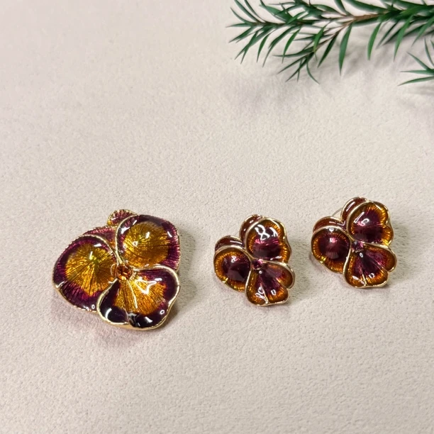 铜合金珐琅胸针 【六六中古】孤品复古胸针耳钉套装te8066