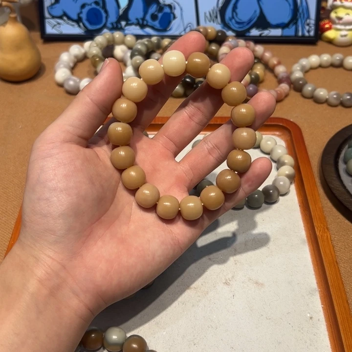 菩提根/象牙果吊坠13阿尔卑斯