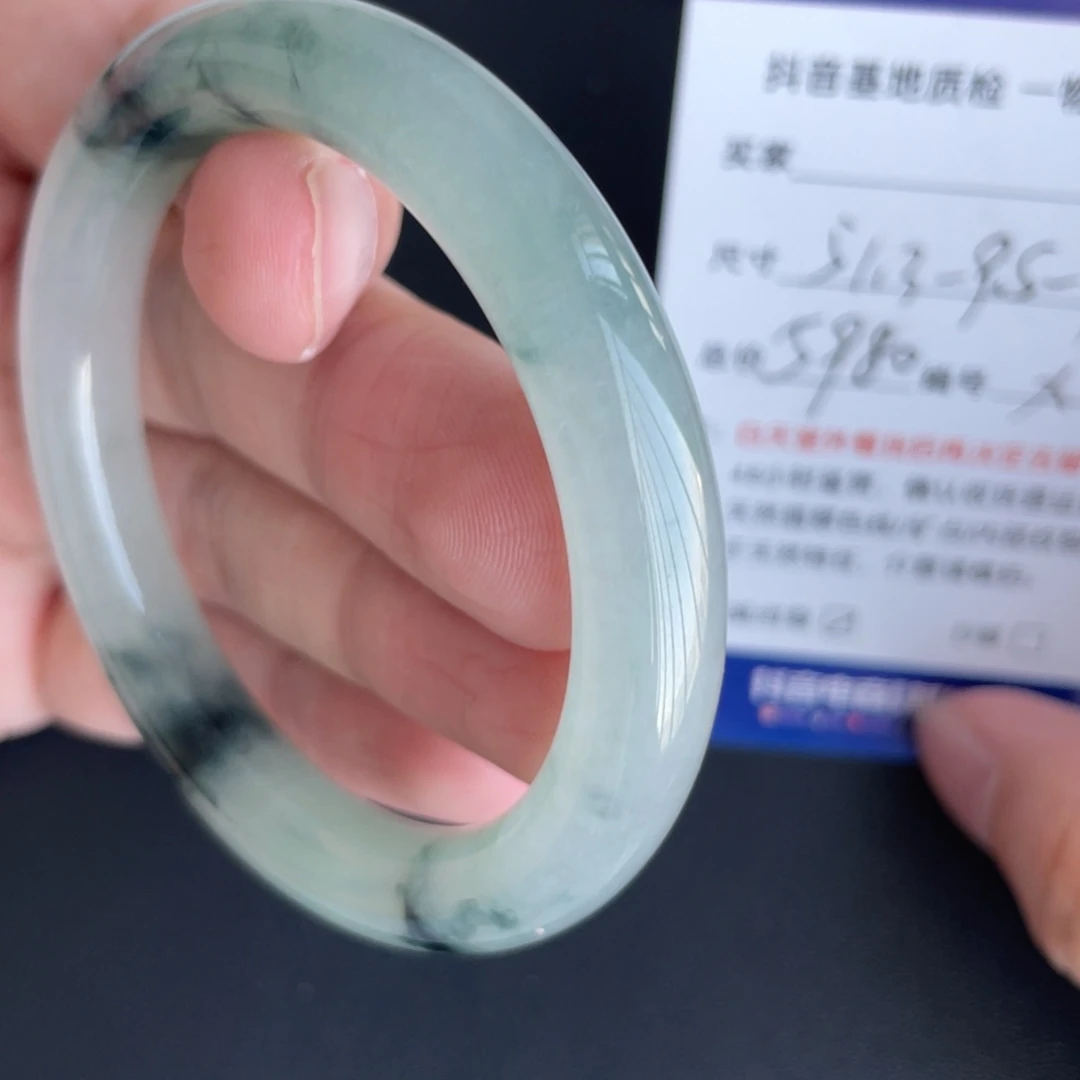 翡翠未镶嵌手镯翡翠