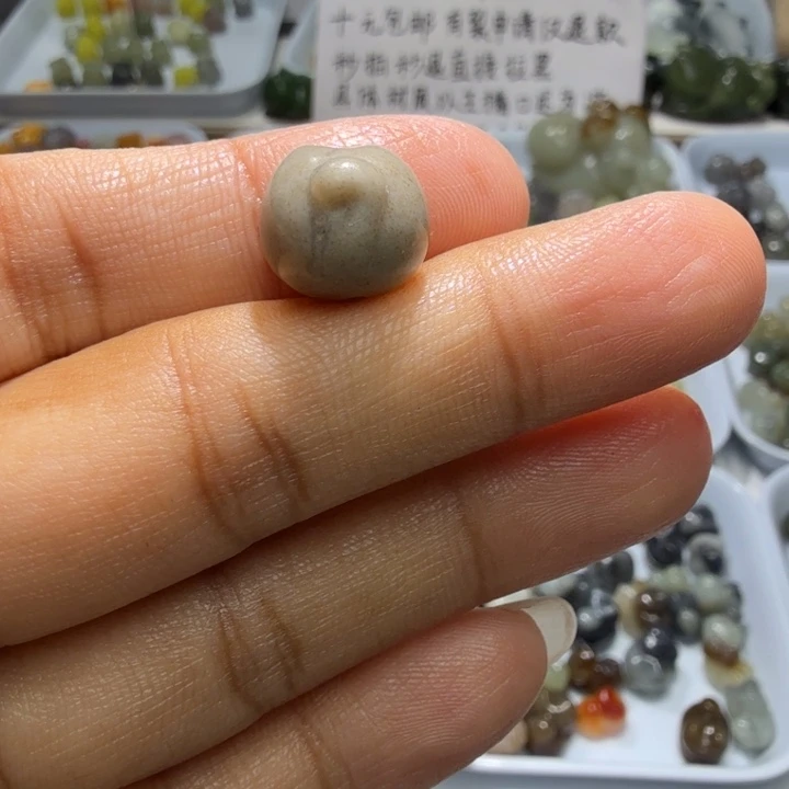 未镶嵌和田玉珠宝半成品