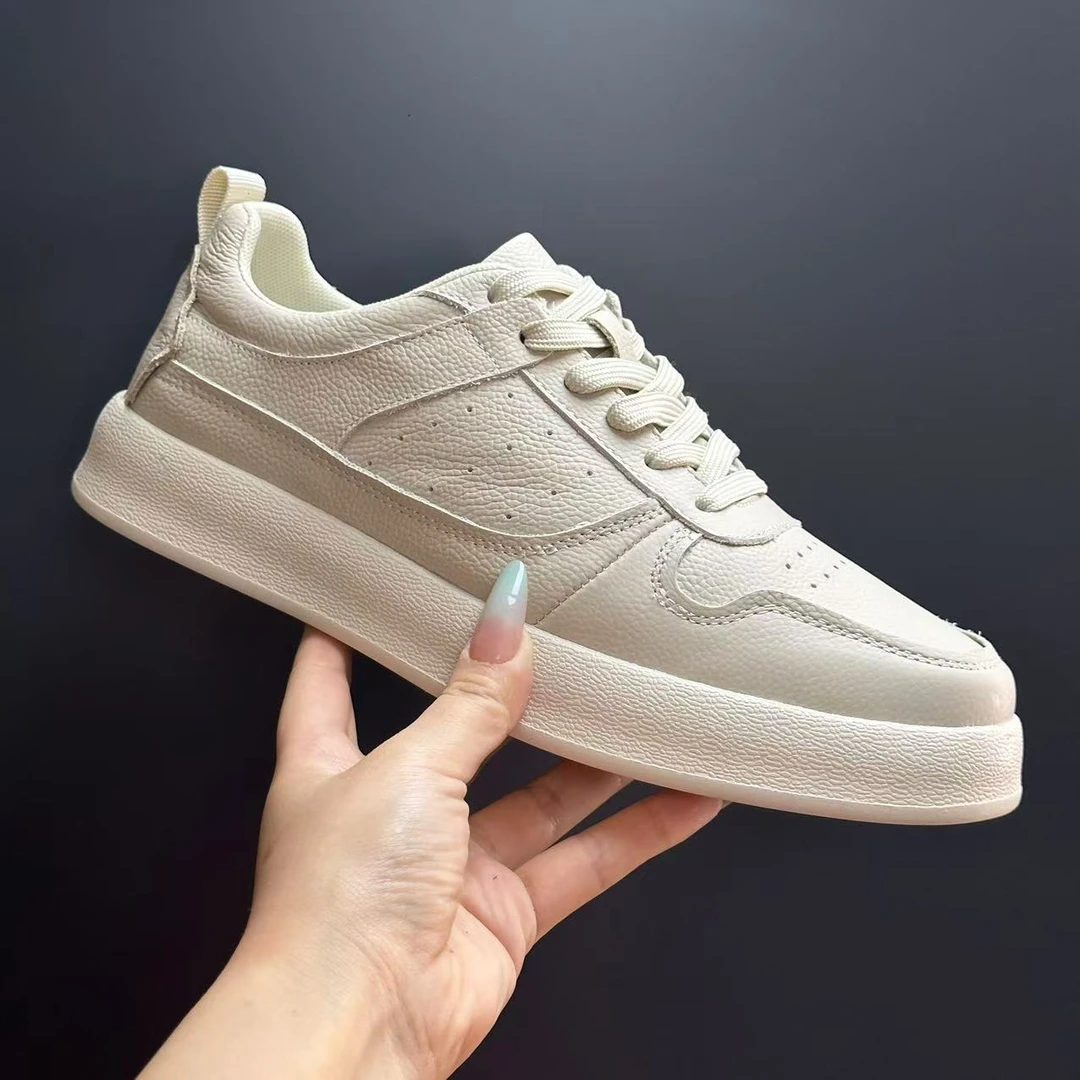 极简风透气圆头春季春秋休闲板鞋潮鞋鞋子厚底夏季小白鞋男7721