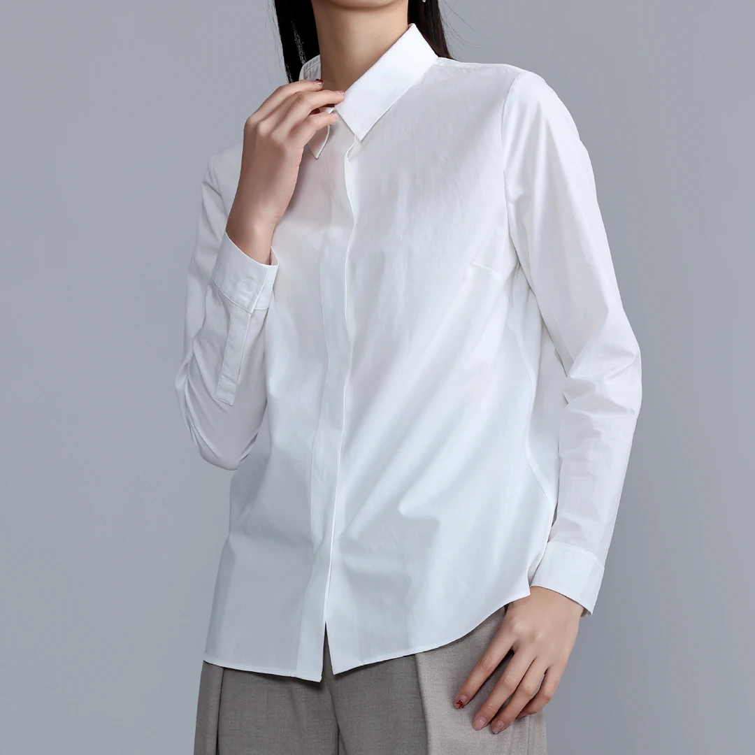 纯色翻领气质简约衬衫女时尚百搭通勤轻职风简约舒适衬衣上衣