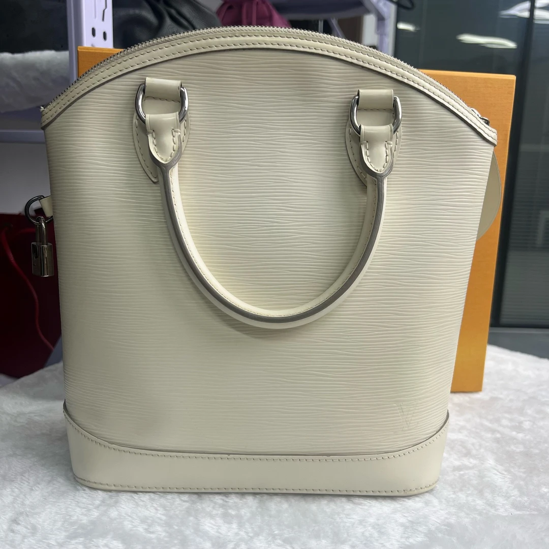 95新 LouisVuitton/路易威登 95新 LV水波纹手提 18092