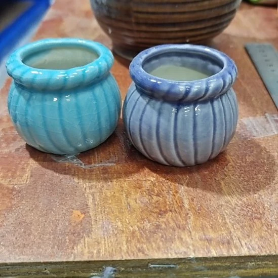 微瑕陶瓷盆满12包邮