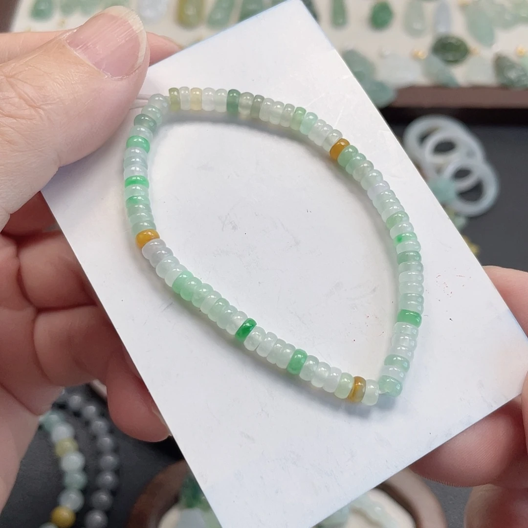 冰***凌翡翠未镶嵌颈饰冰手串