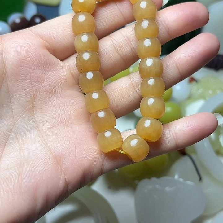 和田玉（糖玉）未镶嵌车挂