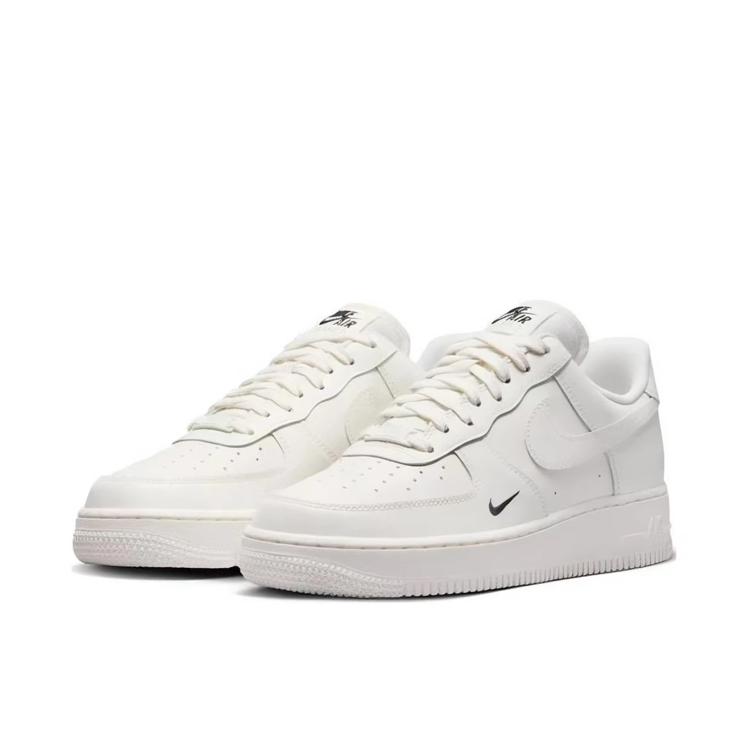 【宝鸡银泰NK专享】流光风AIR FORCE 1空军一号女白色板鞋HF1058133