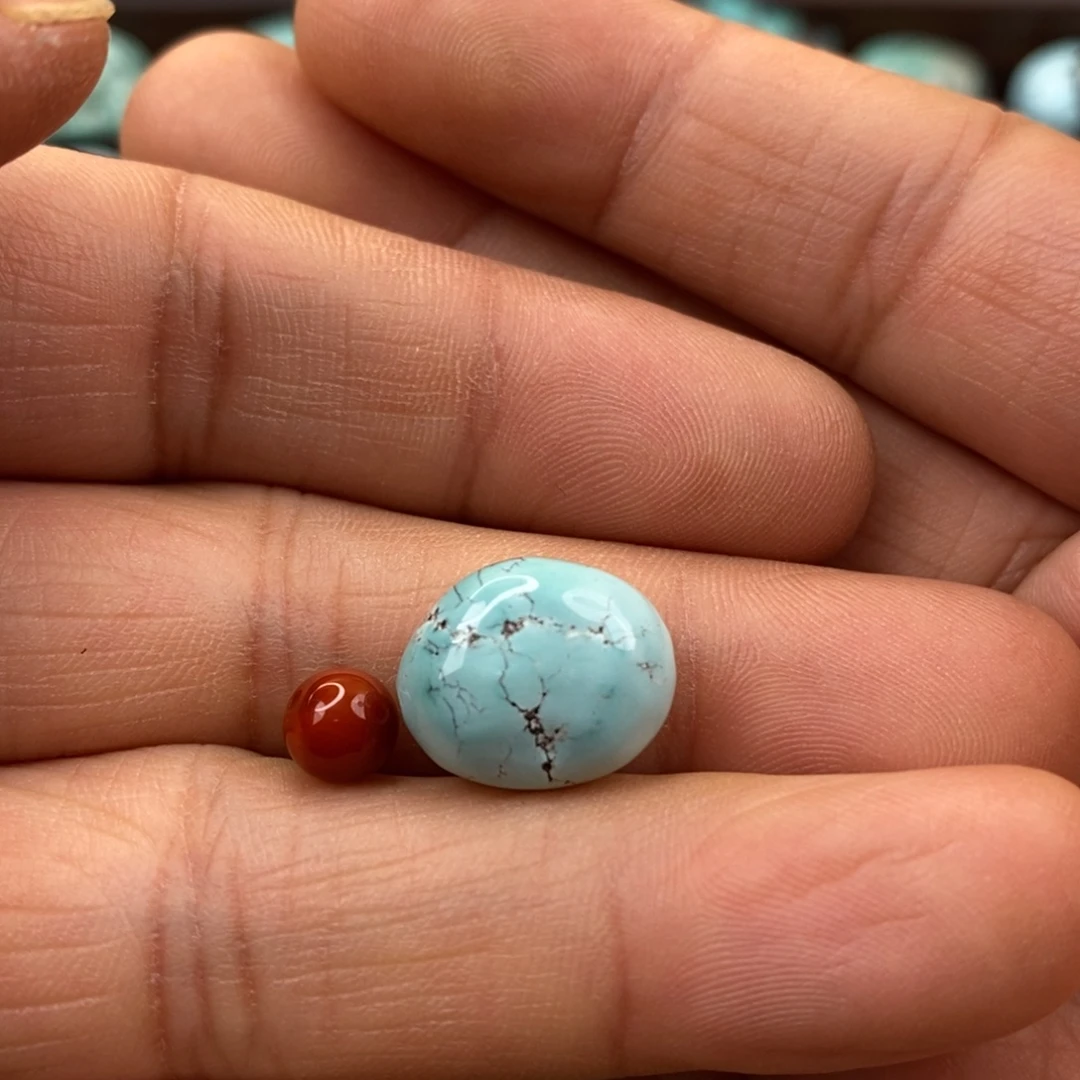 南红玛瑙未镶嵌珠宝奇石